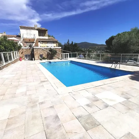 아파트 Superbe Avec Piscine Et Stationnement *