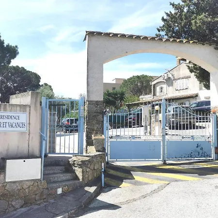 Superbe Avec Piscine Et Stationnement Apartment Sainte-Maxime